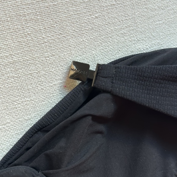 Marysia size medium Venice black bikini top. Mint condition - Picture 8 of 9